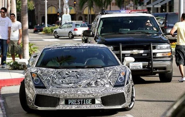 Фото суперкара шикарной модели Lamborghini Prestige