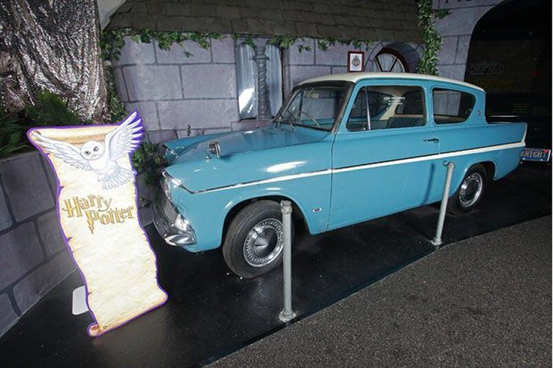 Фото - Музей автомобилей кино