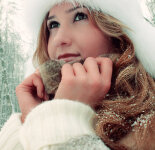 Красивые фотографии зимних девушек (48 фото)