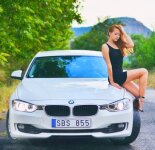 Подборка фотографий с красивыми девушками и автомобилями BMW (40 фото)
