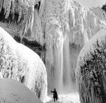 Зимний Ниагарский водопад (19 фото)