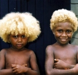Необычная внешность жителей Соломоновых островов (10 фото)